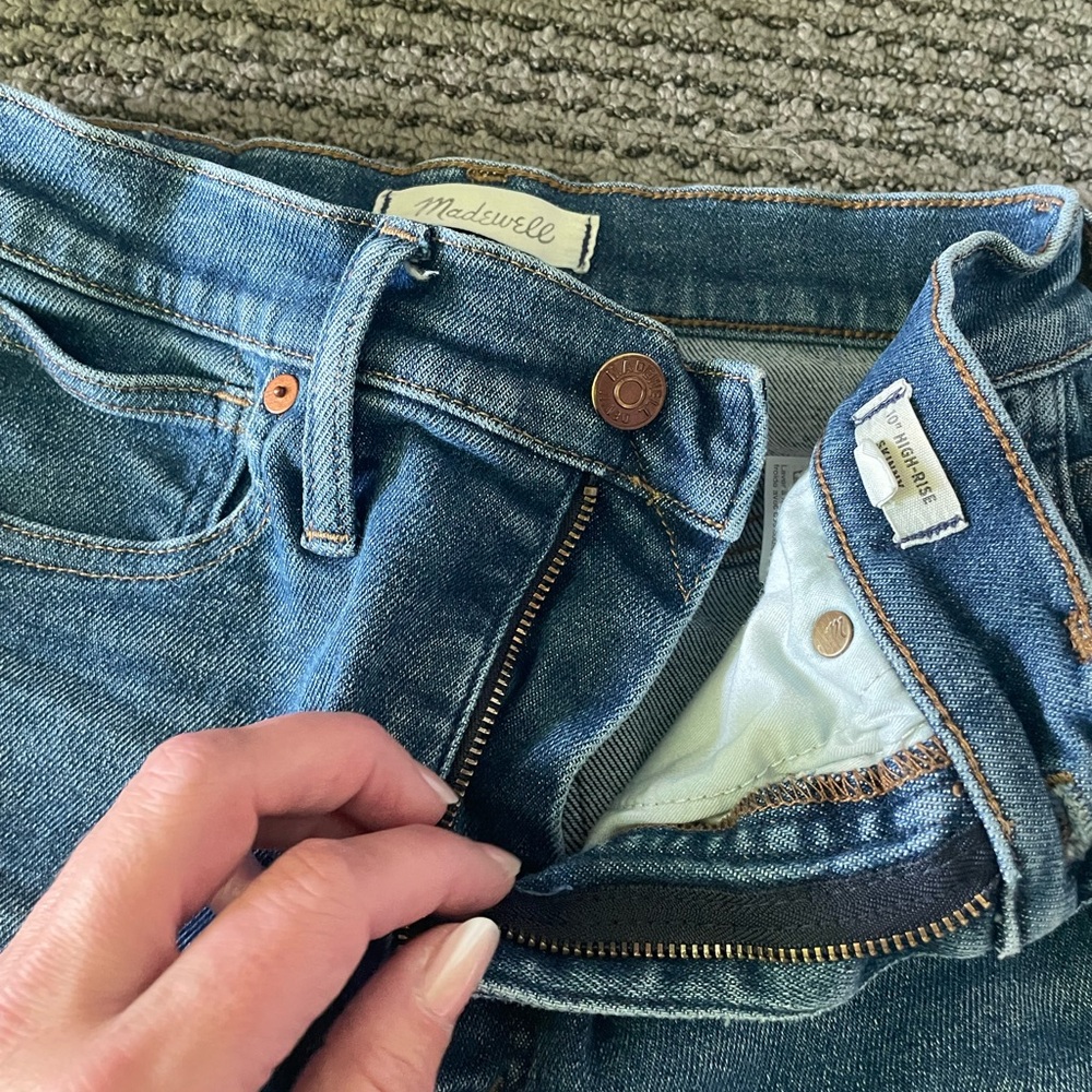 Madewell Blue Jeans - Picture 2 of 3